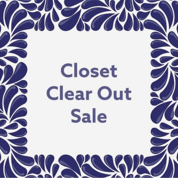 Closet clean out - Picture 1 of 1